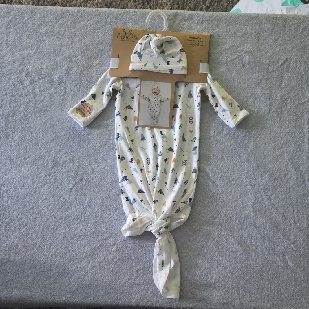 Baby Essentials White Knot Gown & Hat Set – NWT